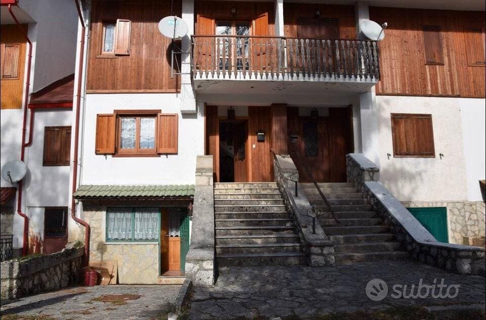 Villetta fino a 8 persone a Pescasseroli — casa vacanze a Pescasseroli, Abruzzo